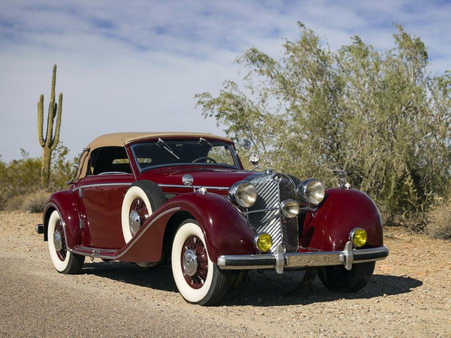  Mercedes-Benz 540K Cabriolet A 1937 года  (фото 24 из 27)
